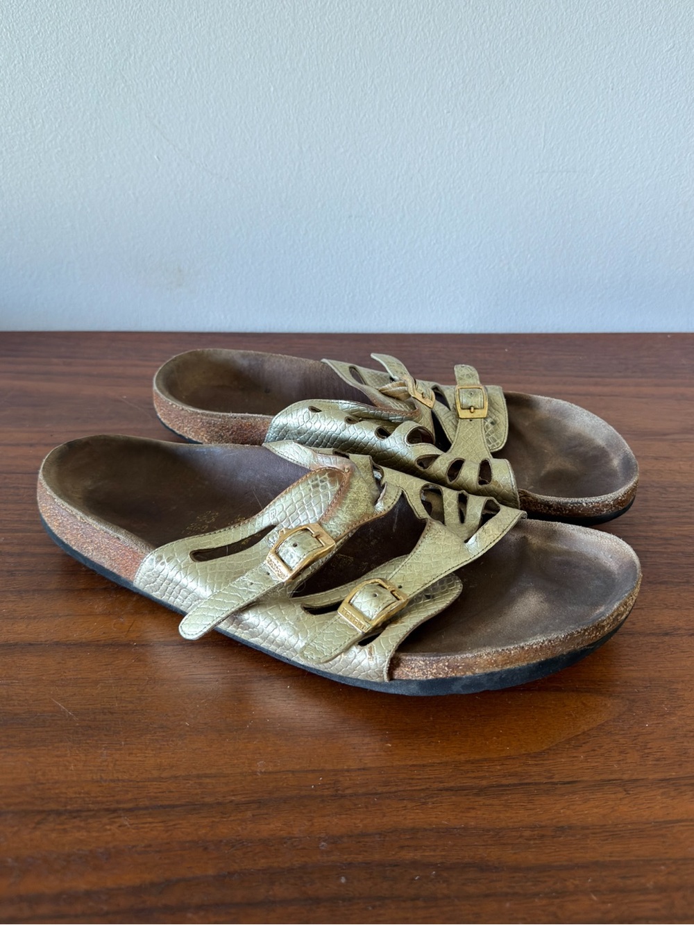 Birkenstock Tatami Women’s 39 US 8 Gold Snakeskin Leather Slide Sandals Buckle